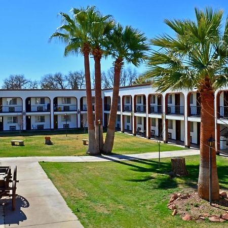 Hotel Hacienda Nuevo Casas Grandes Exteriör bild